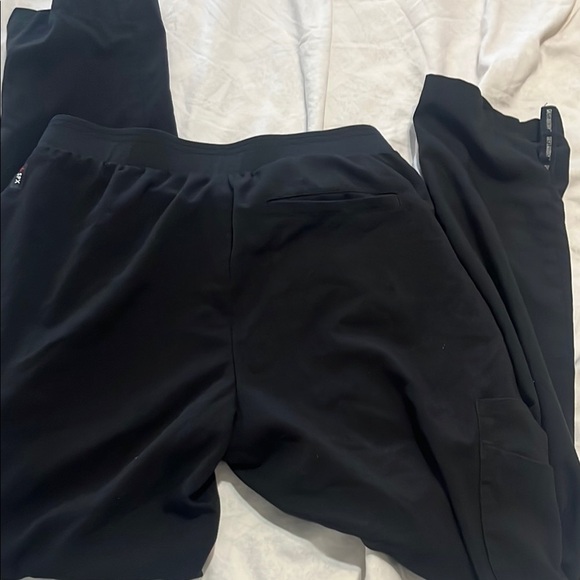 Women's Black Drawstring scrubs Pants - Picture 3 of 4